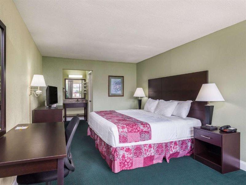Days Inn By Wyndham Jellico - Tennessee State Line Kültér fotó