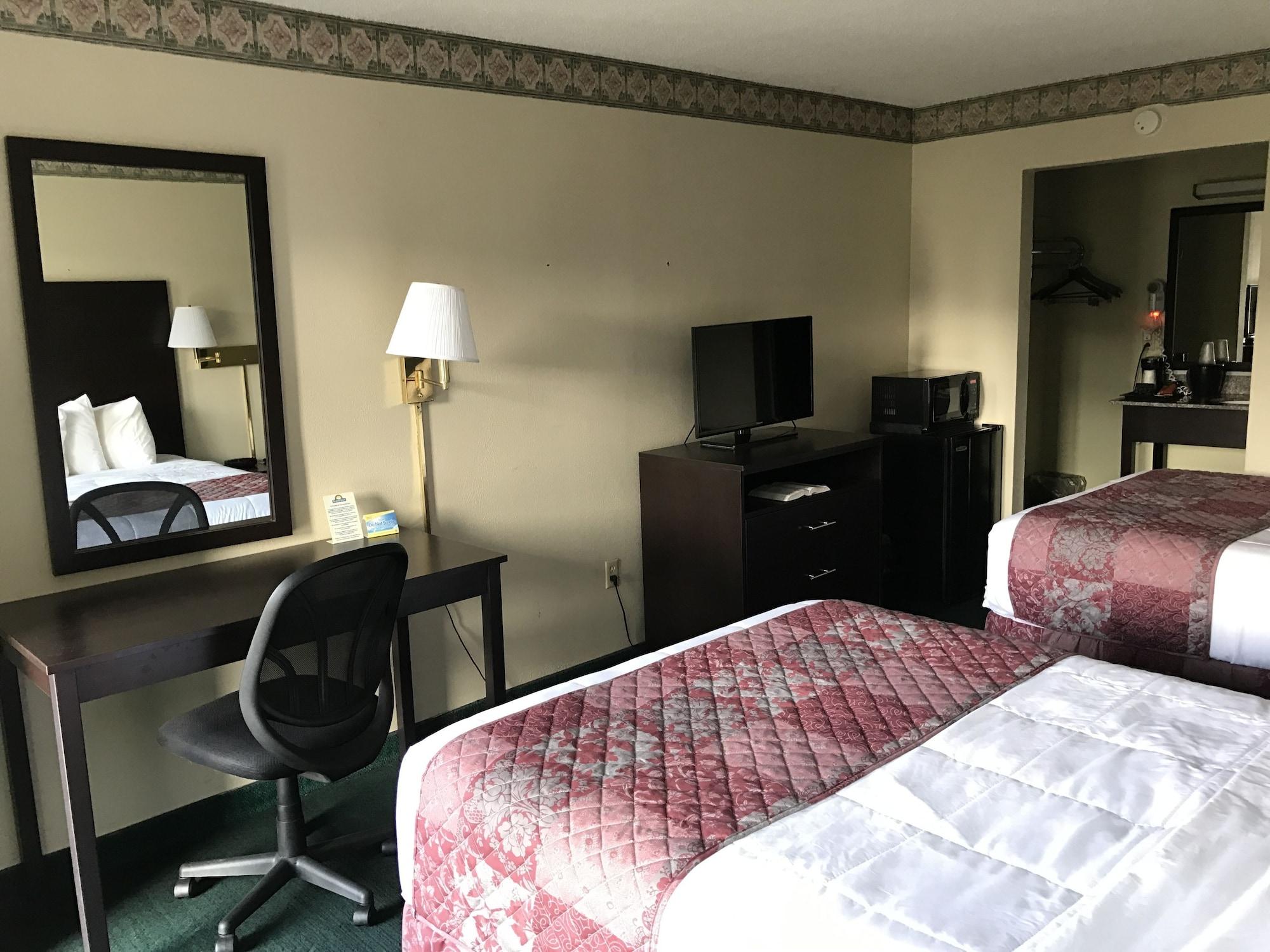 Days Inn By Wyndham Jellico - Tennessee State Line Kültér fotó
