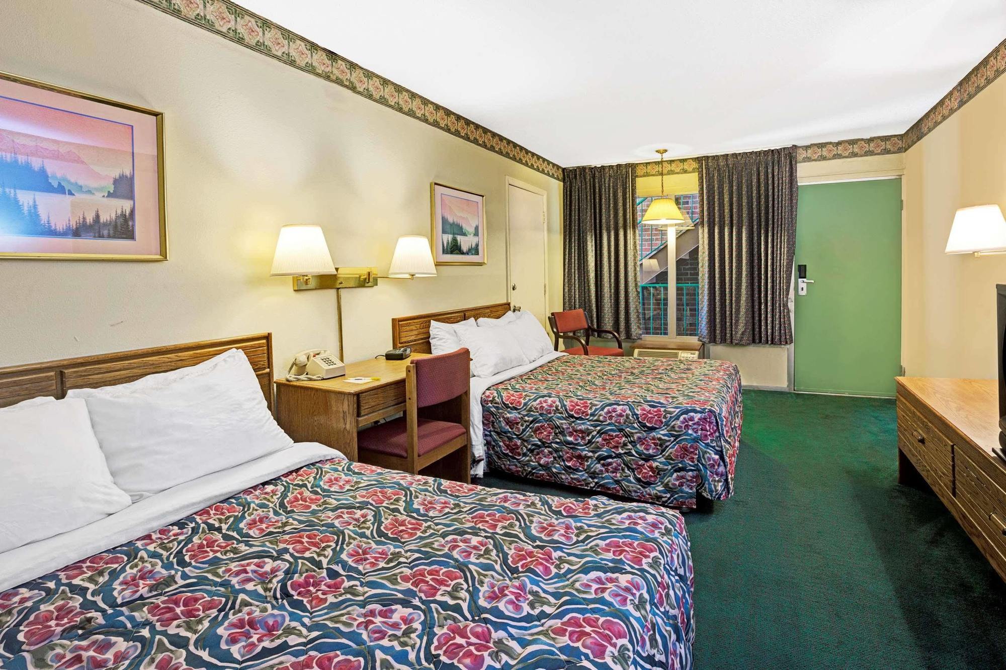 Days Inn By Wyndham Jellico - Tennessee State Line Kültér fotó